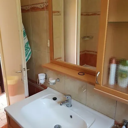 Apartman Grzin - *